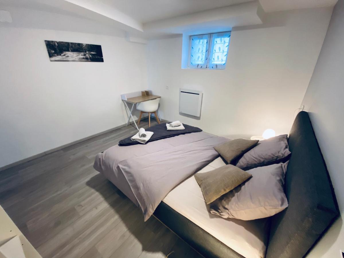Appartement Moderne et Parking Privé Toul Eksteriør billede