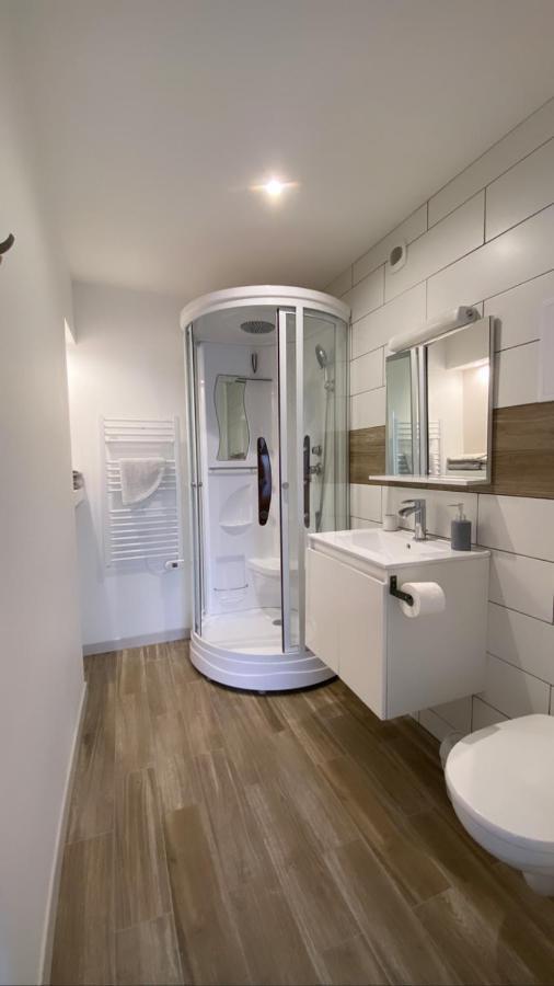 Appartement Moderne et Parking Privé Toul Eksteriør billede